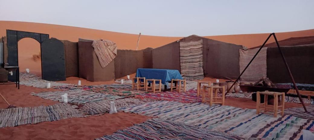 Merzouga Camp And Hostel Exterior photo